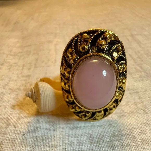 New Vintage-Inspired Gold Statement Ring w/Pink Oval Stone, Adjustable - Picture 2 of 4